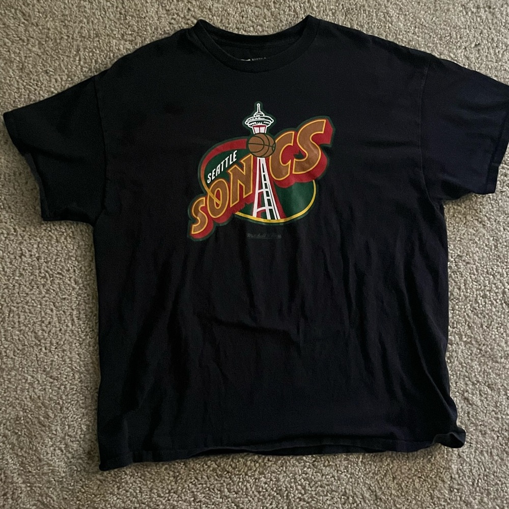 Mitchell and Ness Seattle SuperSonics Shirt